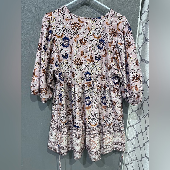 Set of 2 Medium Floral Patterned Boho Dresses in Blue and Pink Bog Collections - Picture 7 of 7